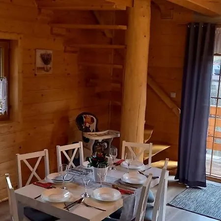 Walowka Apartment *
